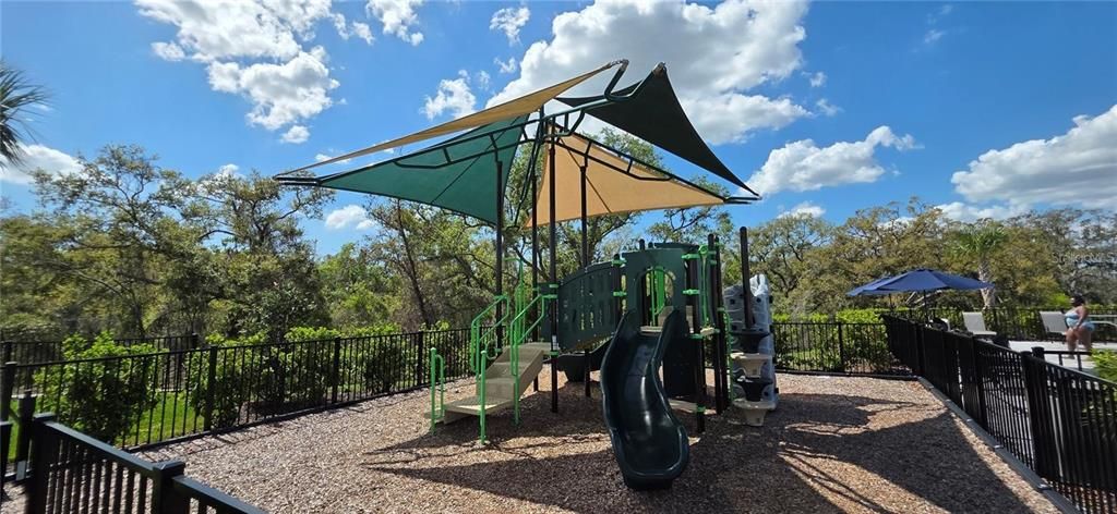 For Rent: $3,000 (3 beds, 2 baths, 1414 Square Feet)