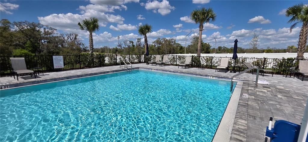 For Rent: $3,000 (3 beds, 2 baths, 1414 Square Feet)
