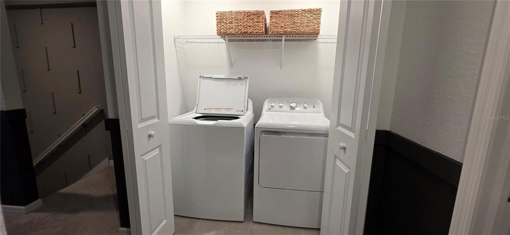 For Rent: $3,000 (3 beds, 2 baths, 1414 Square Feet)