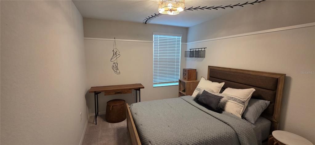 For Rent: $3,000 (3 beds, 2 baths, 1414 Square Feet)