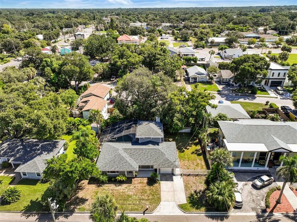 For Rent: $5,000 (4 beds, 3 baths, 1944 Square Feet)