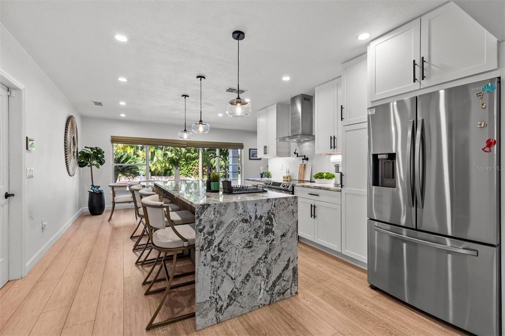 For Rent: $5,000 (4 beds, 3 baths, 1944 Square Feet)