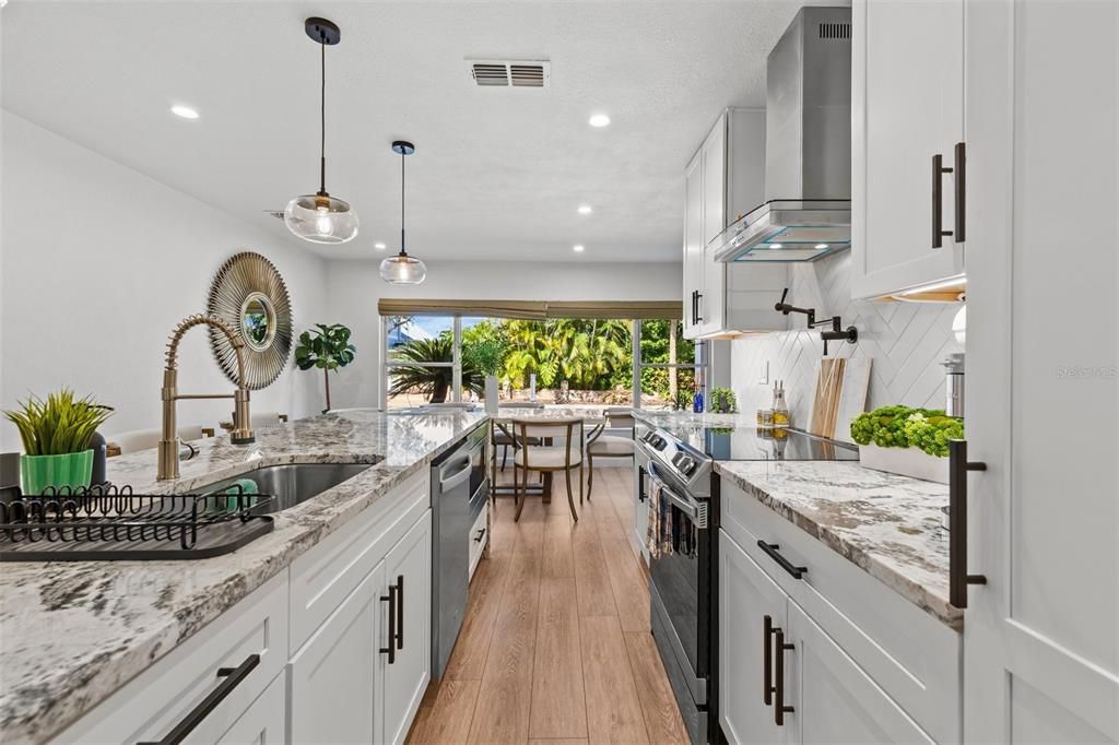 For Rent: $5,000 (4 beds, 3 baths, 1944 Square Feet)