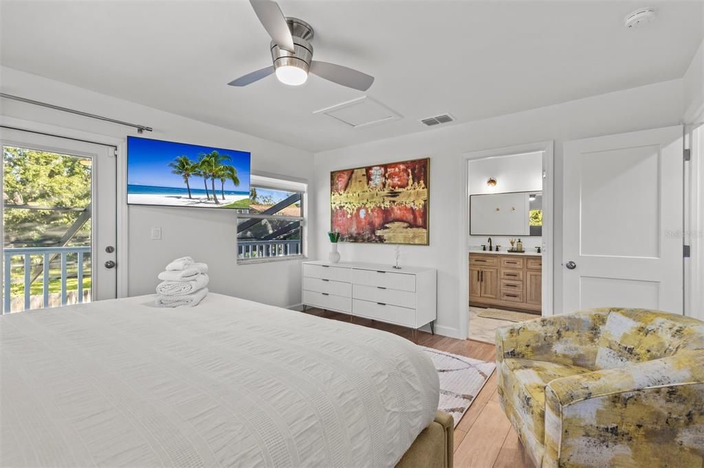 For Rent: $5,000 (4 beds, 3 baths, 1944 Square Feet)
