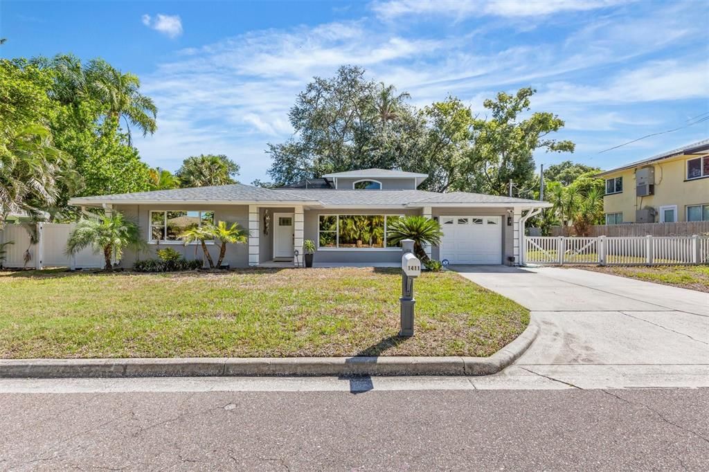 For Rent: $5,000 (4 beds, 3 baths, 1944 Square Feet)