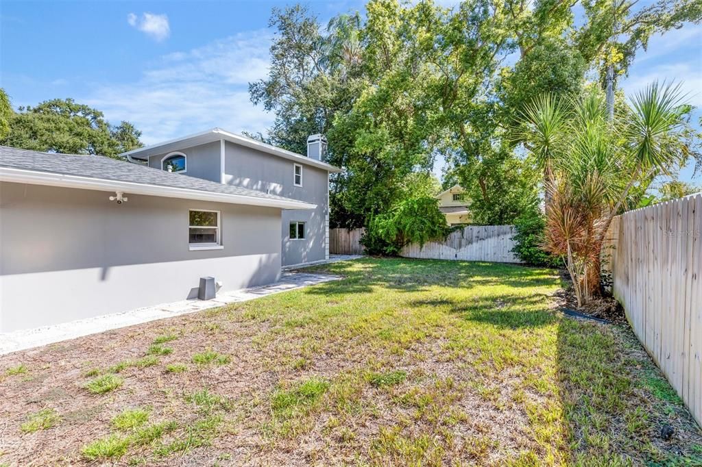 For Rent: $5,000 (4 beds, 3 baths, 1944 Square Feet)