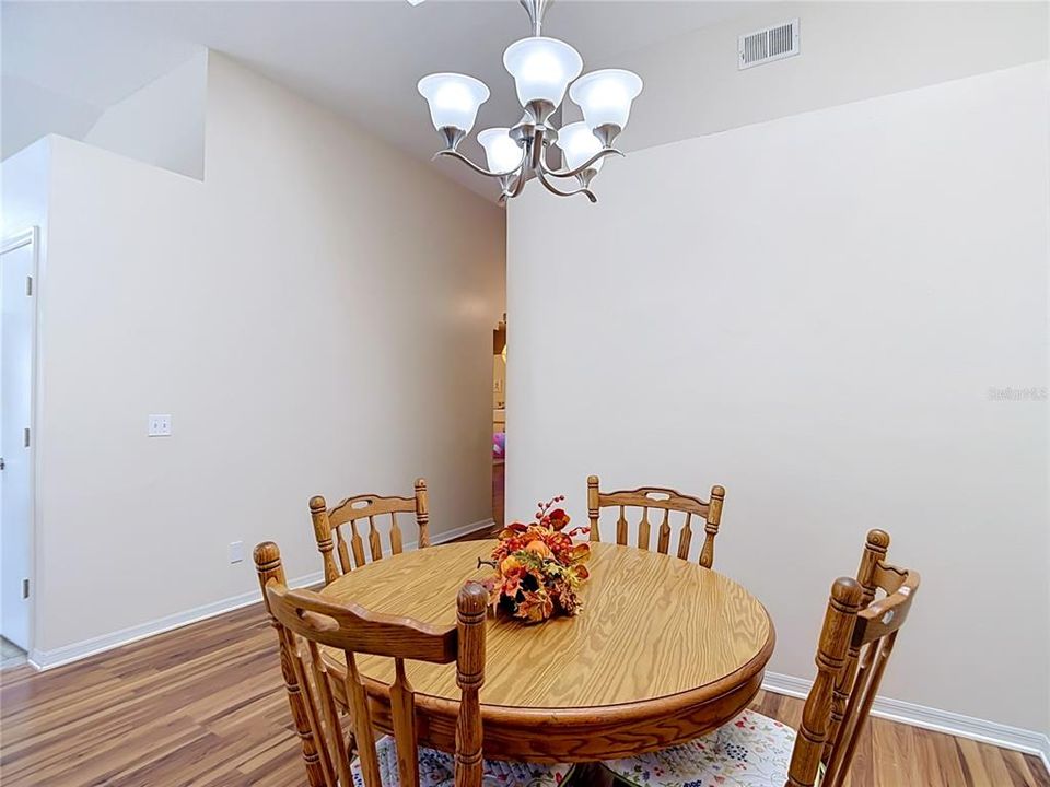En Venta: $339,000 (3 camas, 2 baños, 1488 Pies cuadrados)