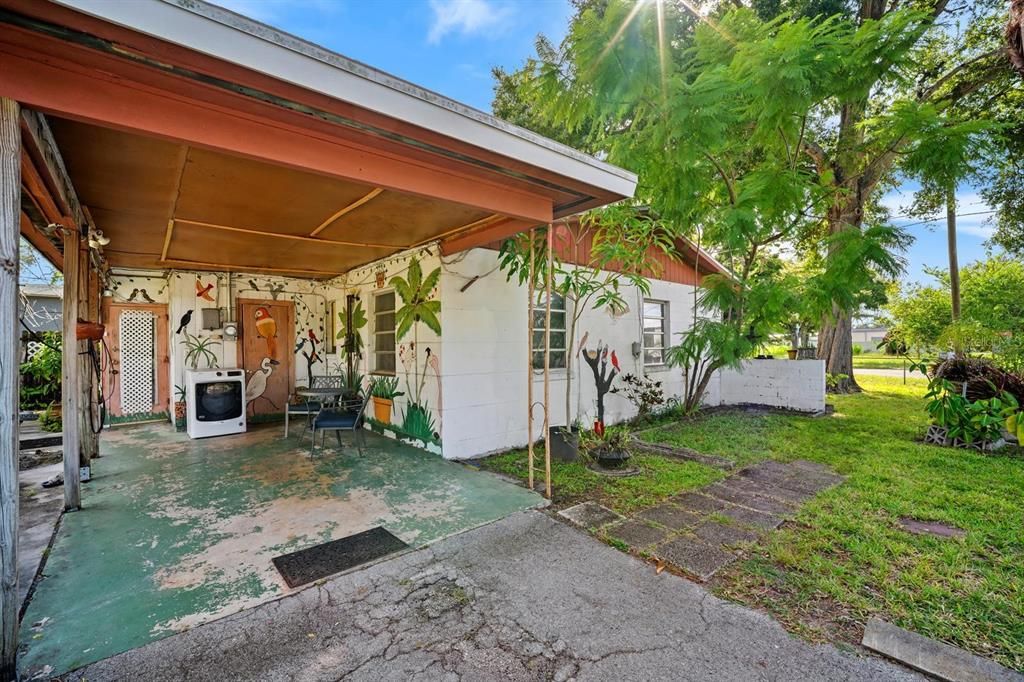 For Sale: $169,900 (2 beds, 1 baths, 650 Square Feet)