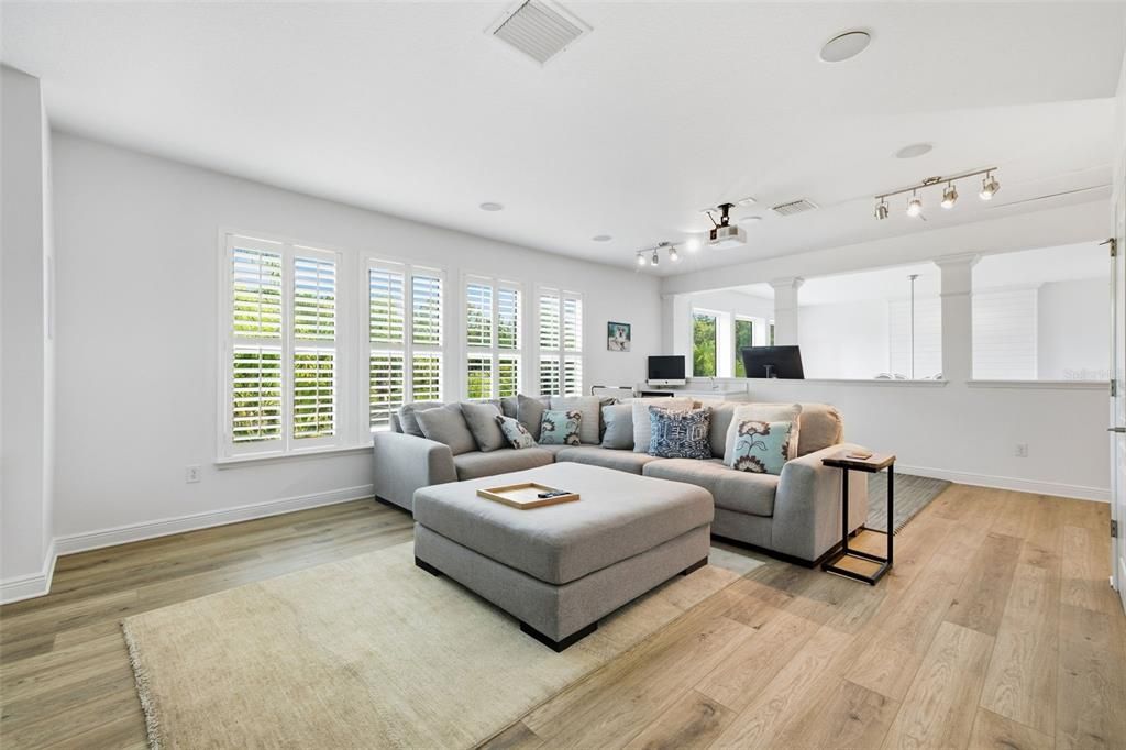 For Sale: $1,375,000 (4 beds, 3 baths, 3666 Square Feet)
