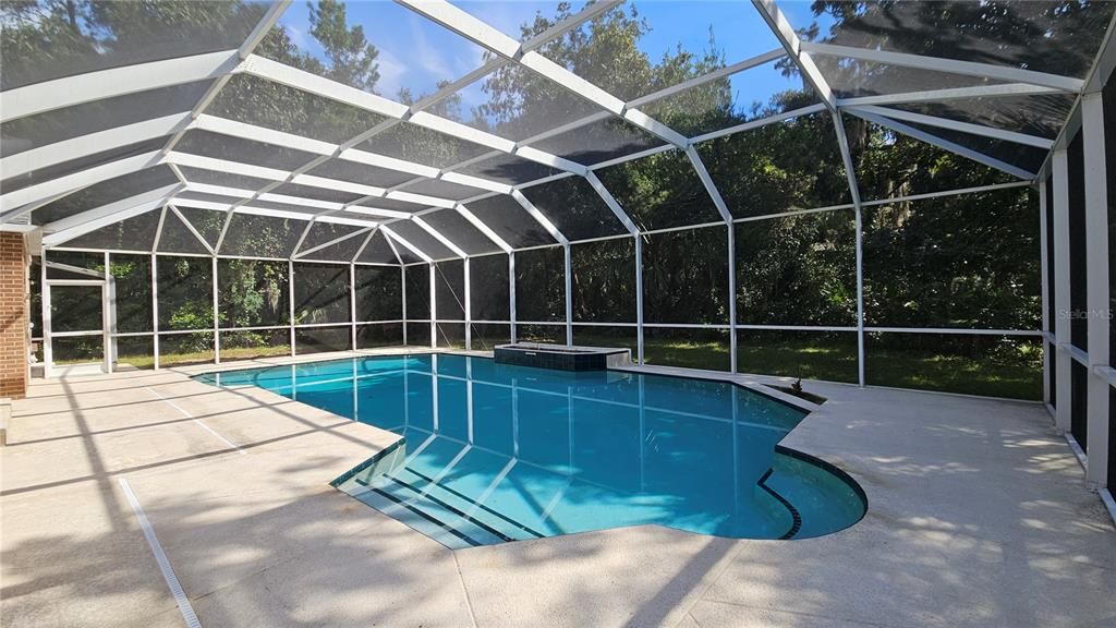 For Sale: $549,900 (4 beds, 2 baths, 2320 Square Feet)