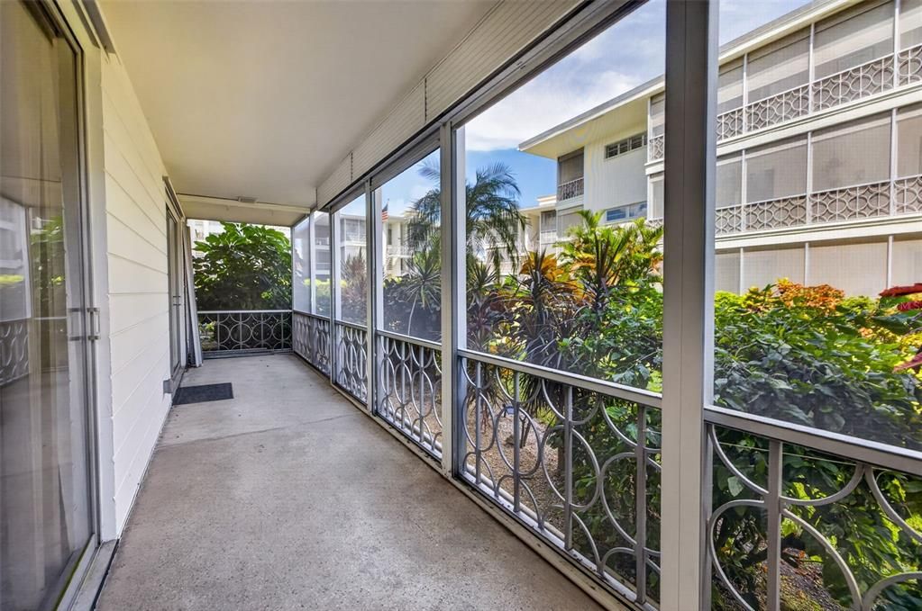 En Venta: $579,900 (2 camas, 2 baños, 1360 Pies cuadrados)