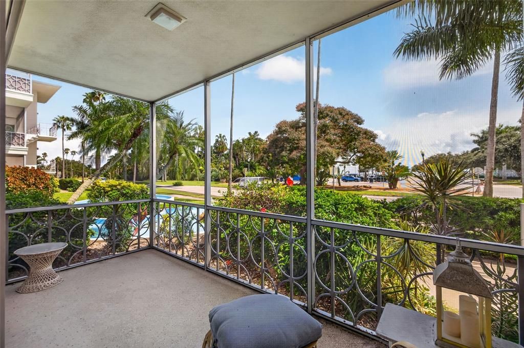 En Venta: $579,900 (2 camas, 2 baños, 1360 Pies cuadrados)
