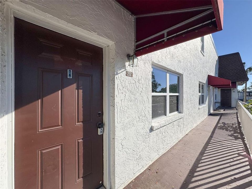 For Sale: $139,900 (2 beds, 1 baths, 1520 Square Feet)