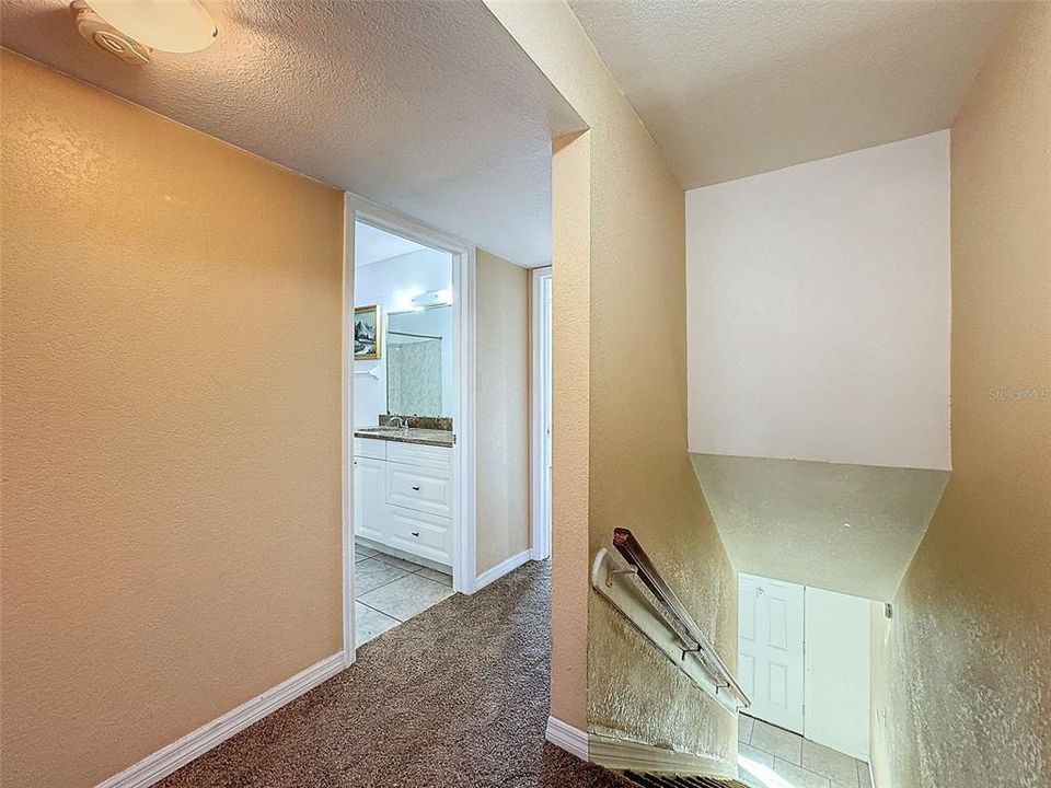 For Sale: $139,900 (2 beds, 1 baths, 1520 Square Feet)