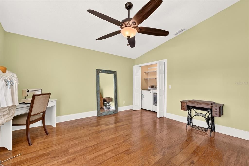 For Sale: $349,000 (3 beds, 2 baths, 2740 Square Feet)