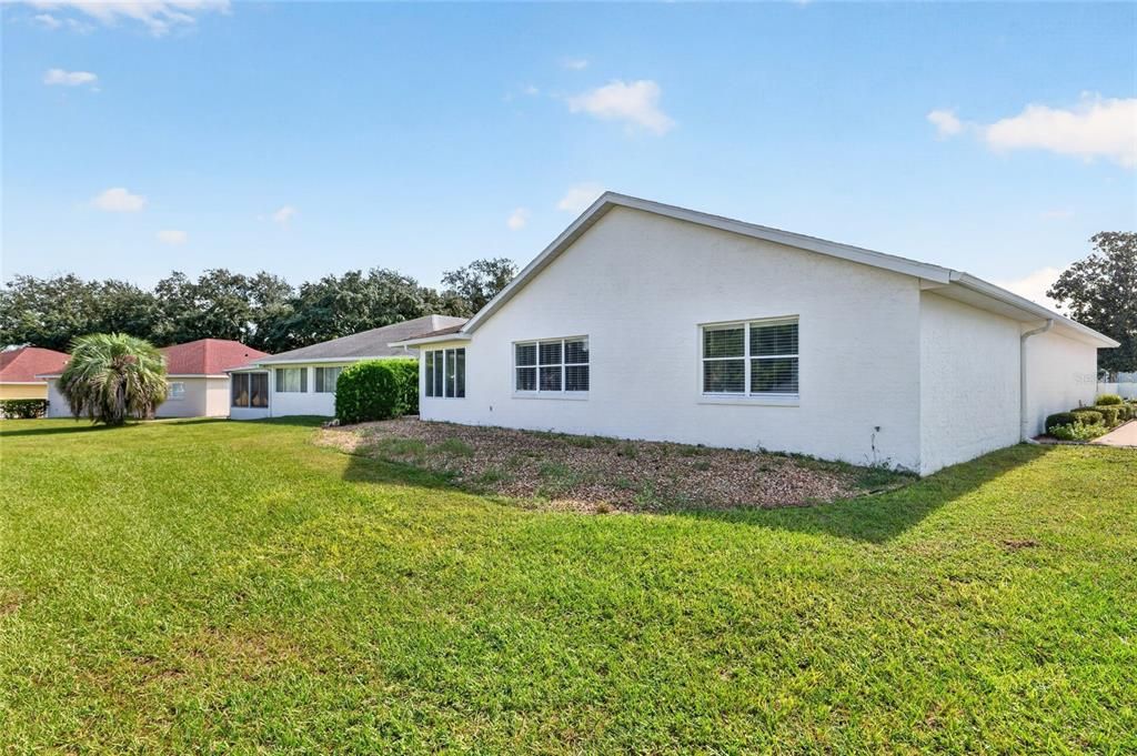 For Sale: $349,000 (3 beds, 2 baths, 2740 Square Feet)