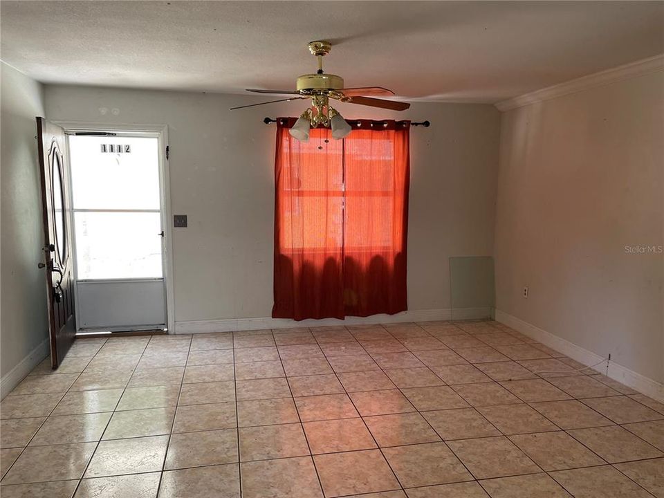 For Sale: $425,000 (6 beds, 0 baths, 1800 Square Feet)