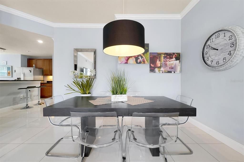 For Sale: $309,000 (3 beds, 2 baths, 1472 Square Feet)