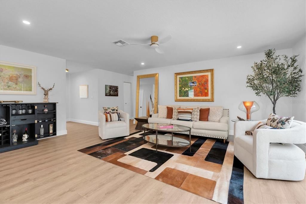 For Sale: $649,000 (3 beds, 2 baths, 1623 Square Feet)