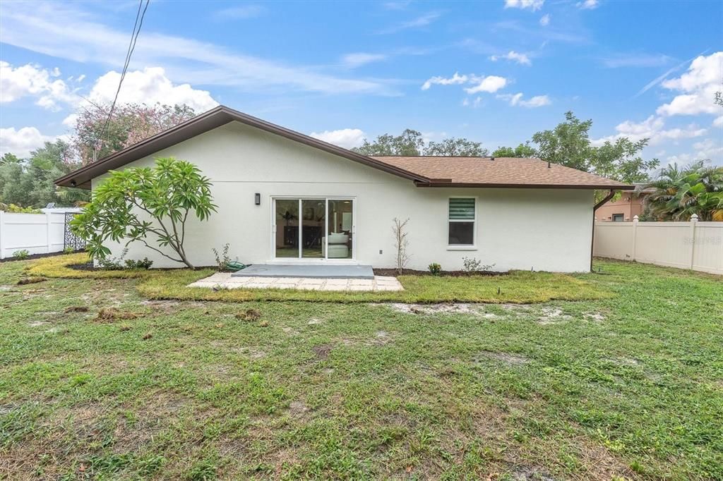 For Sale: $649,000 (3 beds, 2 baths, 1623 Square Feet)