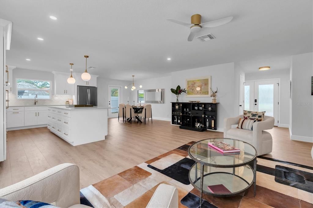 For Sale: $649,000 (3 beds, 2 baths, 1623 Square Feet)