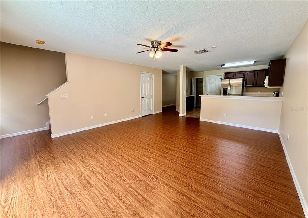 For Rent: $2,250 (3 beds, 2 baths, 1480 Square Feet)