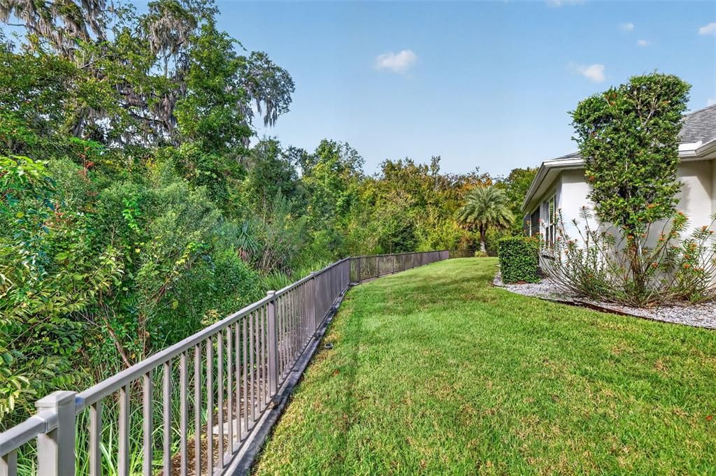 For Sale: $550,000 (3 beds, 2 baths, 1654 Square Feet)