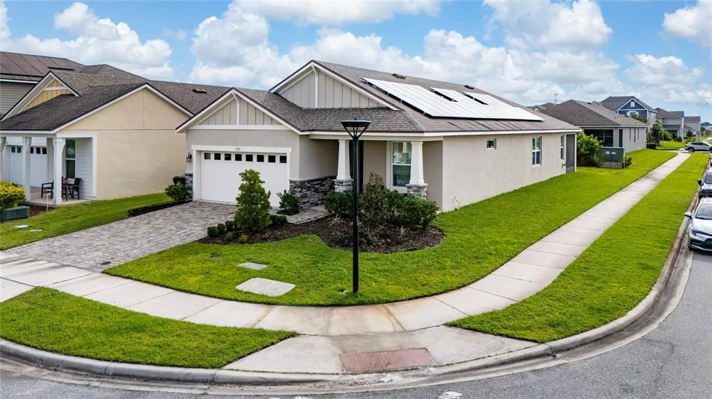 For Sale: $419,900 (4 beds, 3 baths, 2030 Square Feet)