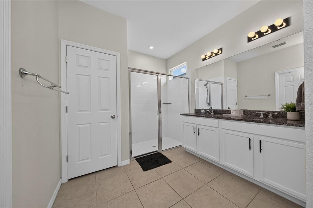 For Sale: $419,900 (4 beds, 3 baths, 2030 Square Feet)