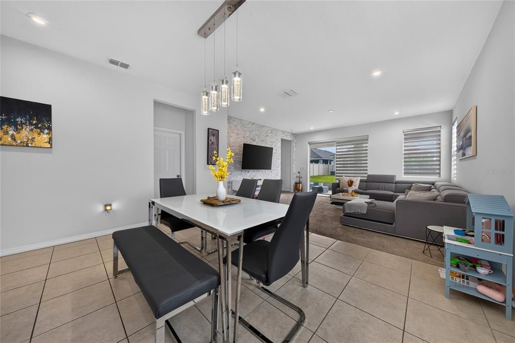 For Sale: $419,900 (4 beds, 3 baths, 2030 Square Feet)