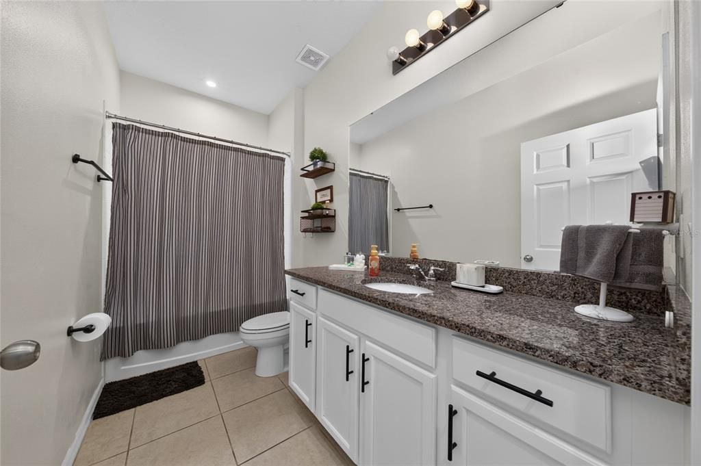 For Sale: $419,900 (4 beds, 3 baths, 2030 Square Feet)