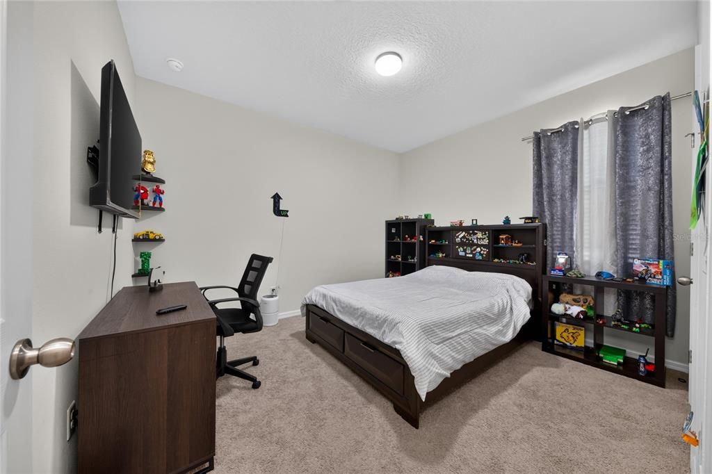 For Sale: $419,900 (4 beds, 3 baths, 2030 Square Feet)
