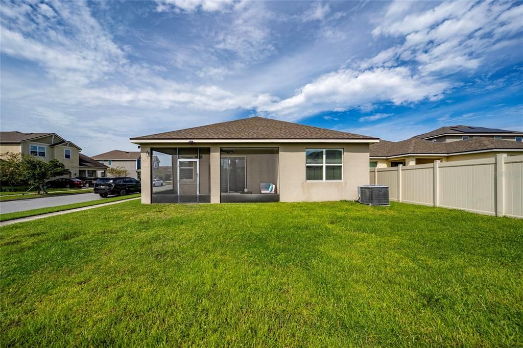 For Sale: $419,900 (4 beds, 3 baths, 2030 Square Feet)