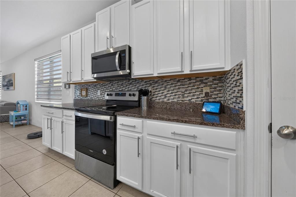 For Sale: $419,900 (4 beds, 3 baths, 2030 Square Feet)