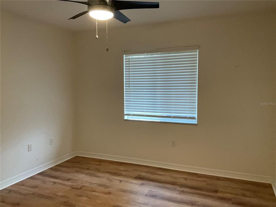 В аренду: $1,650 (2 спален, 1 ванн, 1128 Квадратных фут)