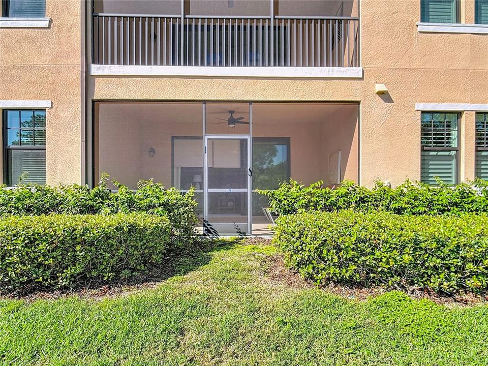 For Sale: $359,000 (2 beds, 2 baths, 1379 Square Feet)