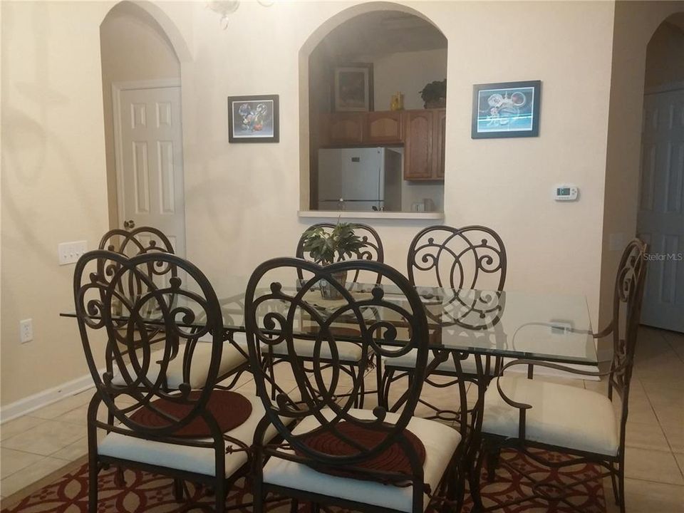 En Venta: $325,000 (3 camas, 2 baños, 1450 Pies cuadrados)