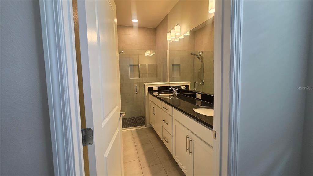 В аренду: $2,800 (3 спален, 2 ванн, 1604 Квадратных фут)