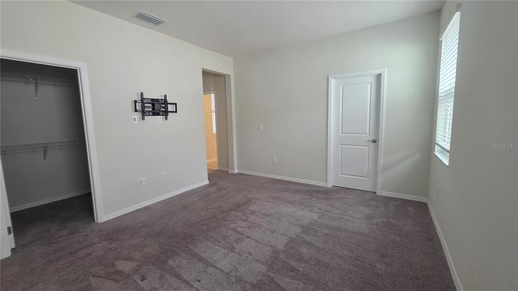 В аренду: $2,800 (3 спален, 2 ванн, 1604 Квадратных фут)