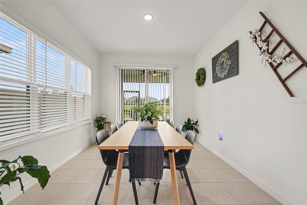 En Venta: $379,000 (3 camas, 2 baños, 1867 Pies cuadrados)