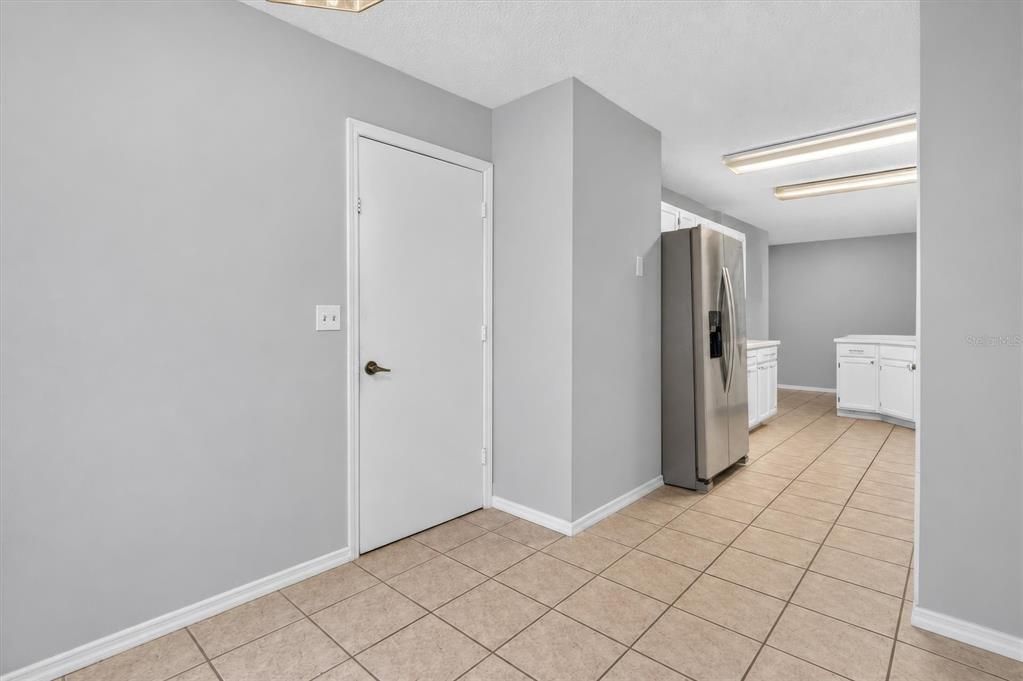 For Sale: $390,000 (4 beds, 2 baths, 1801 Square Feet)
