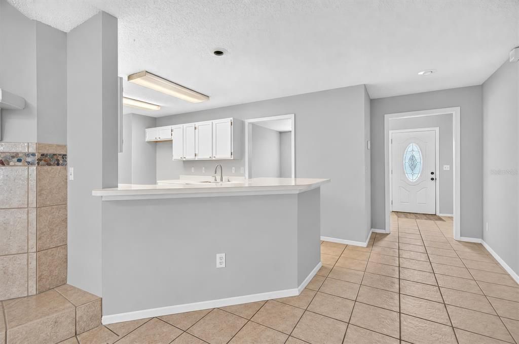 For Sale: $390,000 (4 beds, 2 baths, 1801 Square Feet)