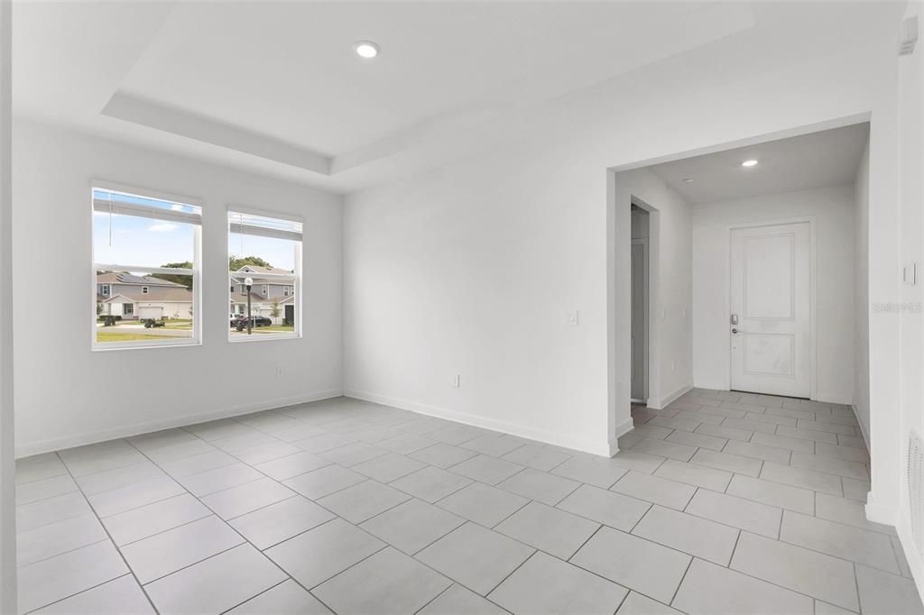 For Sale: $479,000 (4 beds, 3 baths, 2528 Square Feet)
