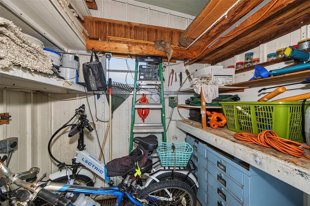 For Sale: $80,000 (1 beds, 1 baths, 600 Square Feet)