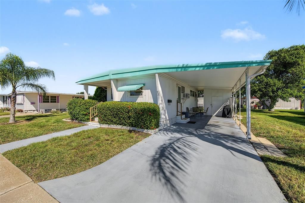 For Sale: $80,000 (1 beds, 1 baths, 600 Square Feet)