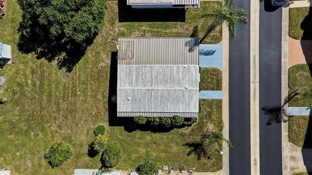 For Sale: $80,000 (1 beds, 1 baths, 600 Square Feet)