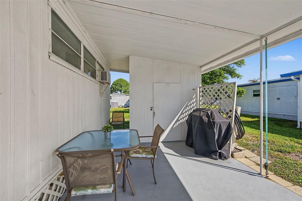 For Sale: $80,000 (1 beds, 1 baths, 600 Square Feet)