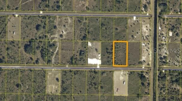 На продажу: $40,000 (1.25 acres)