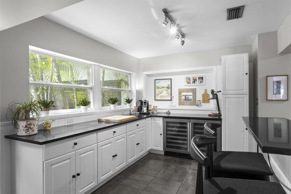 For Sale: $899,999 (3 beds, 3 baths, 2778 Square Feet)