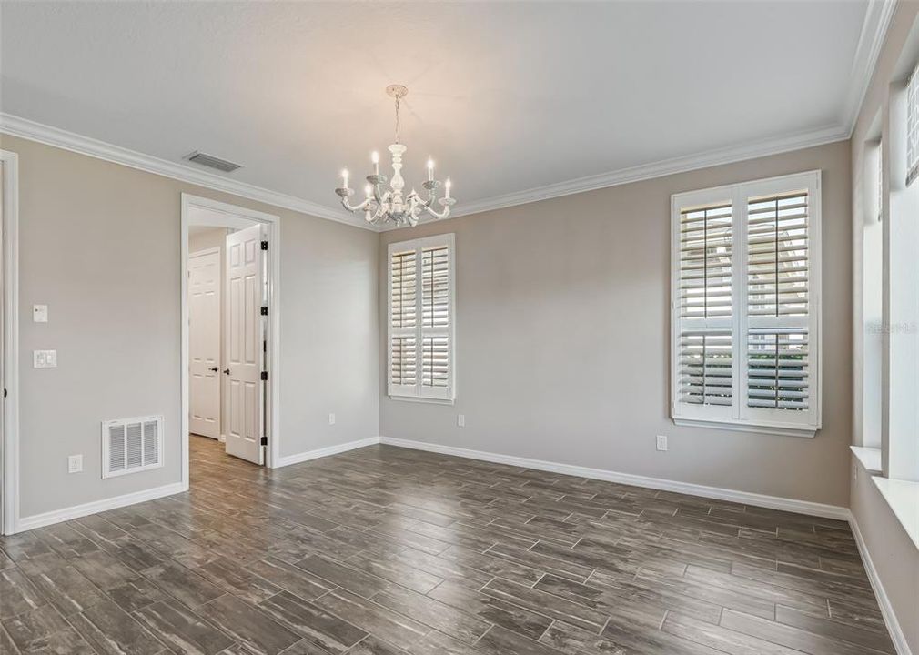 For Sale: $495,000 (3 beds, 3 baths, 2348 Square Feet)